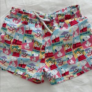 Peanuts x Zara Snoopy swim trunks